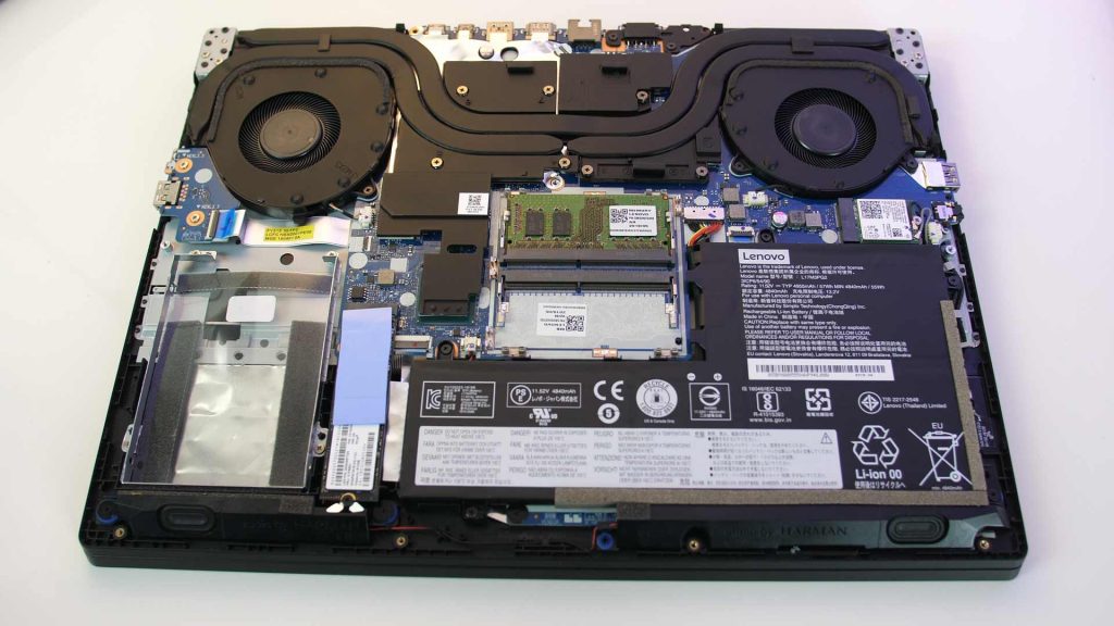 Lenovo Y540 - Internal Hardware